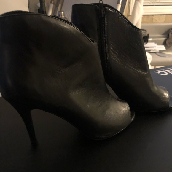 Nine West Heels - Picture 5 of 7